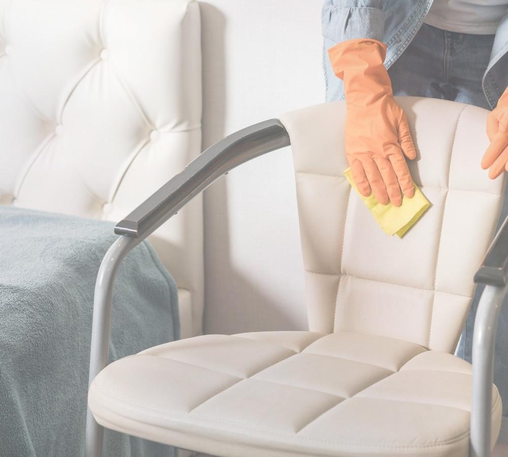 Sandalye Yıkama